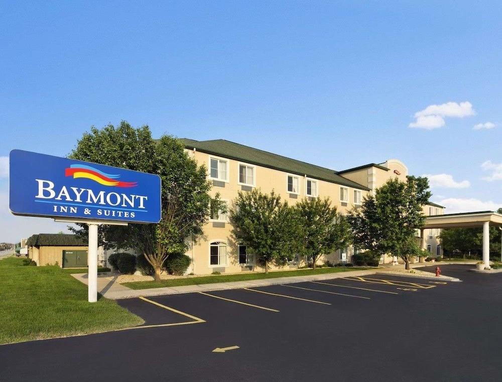 Comfort Inn Dekalb - Adjacent The University מראה חיצוני תמונה